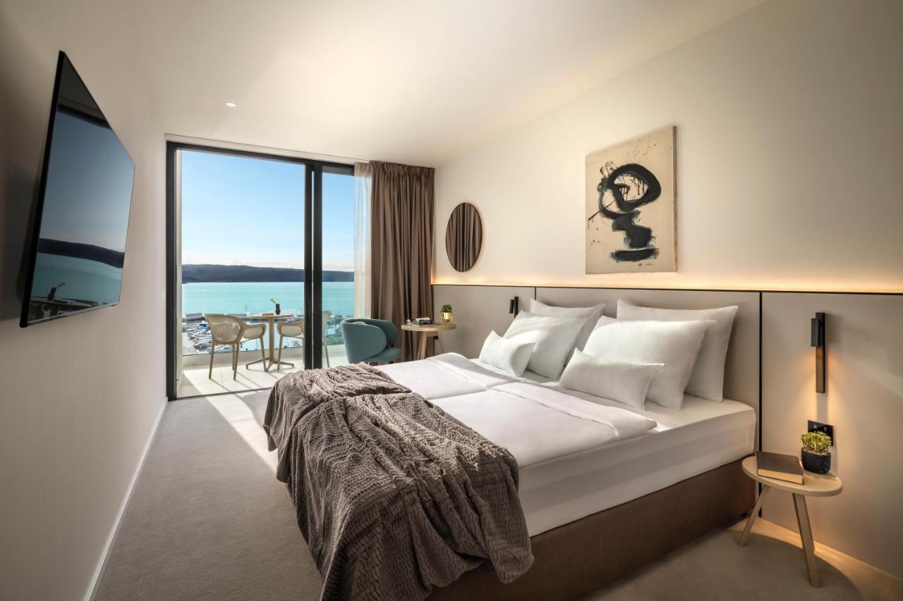 Aminess Younique Narrivi Hotel Crikvenica Esterno foto